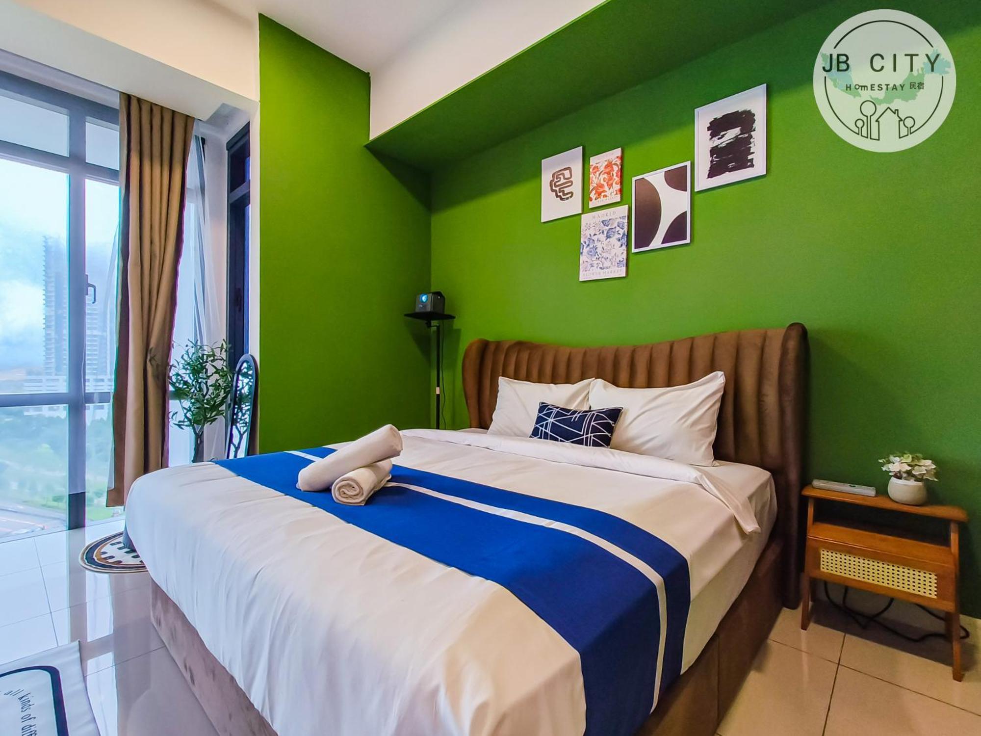 Grand Medini Suites By Rr Jbcity ヌサジャヤ エクステリア 写真