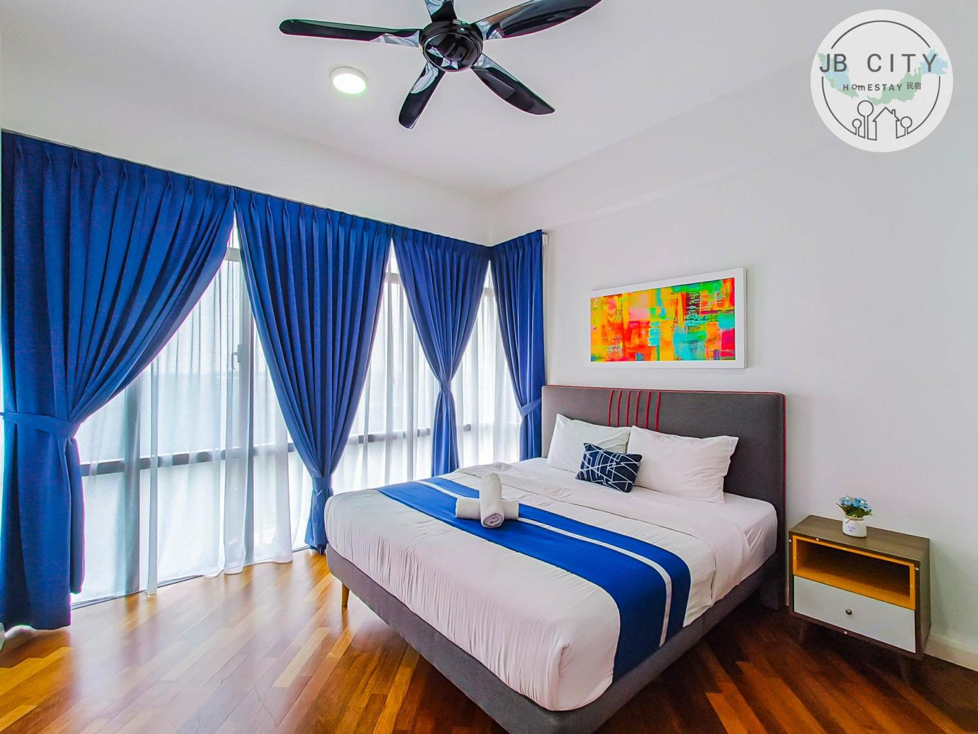 Grand Medini Suites By Rr Jbcity ヌサジャヤ エクステリア 写真