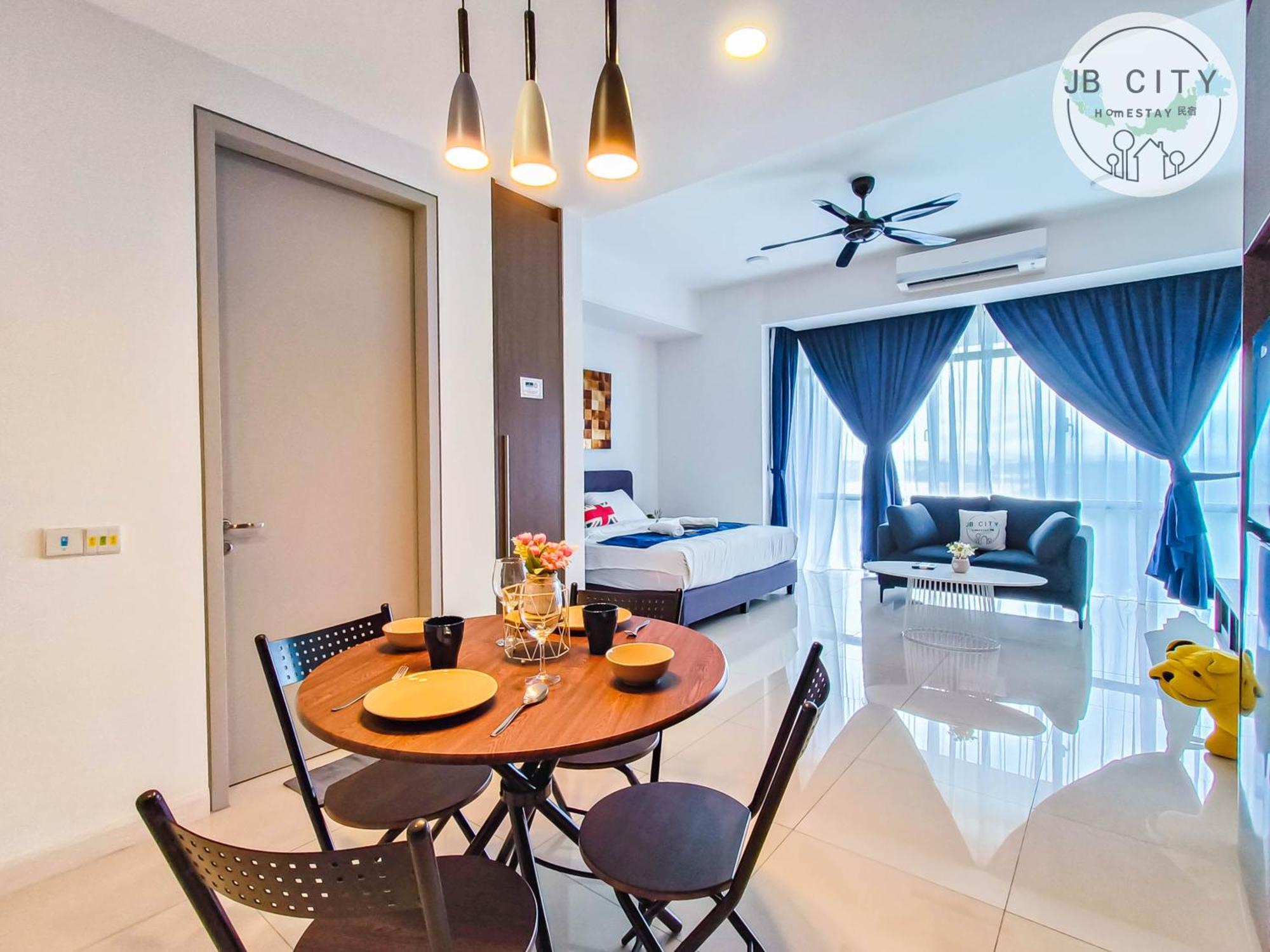 Grand Medini Suites By Rr Jbcity ヌサジャヤ 部屋 写真