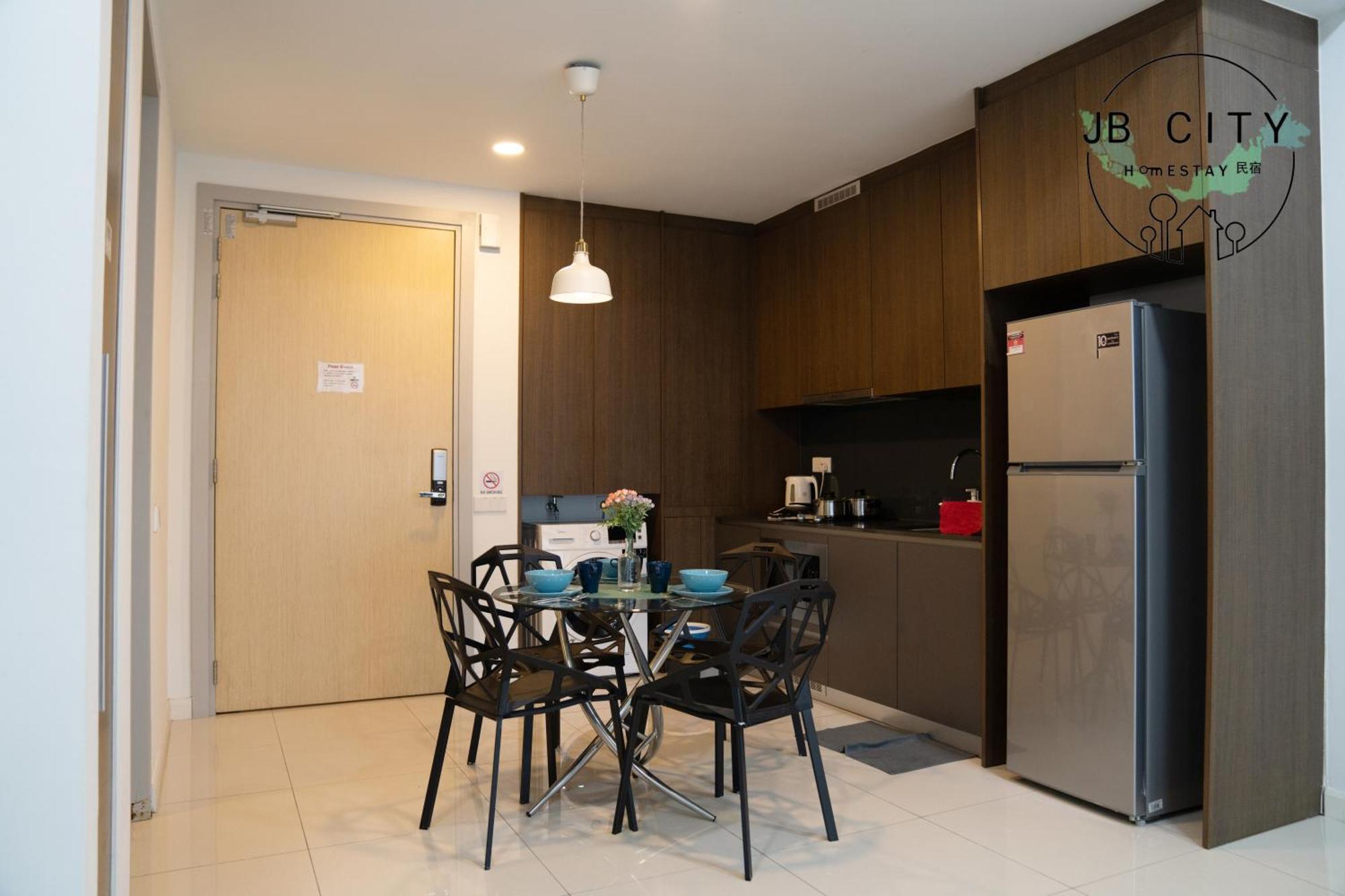 Grand Medini Suites By Rr Jbcity ヌサジャヤ 部屋 写真