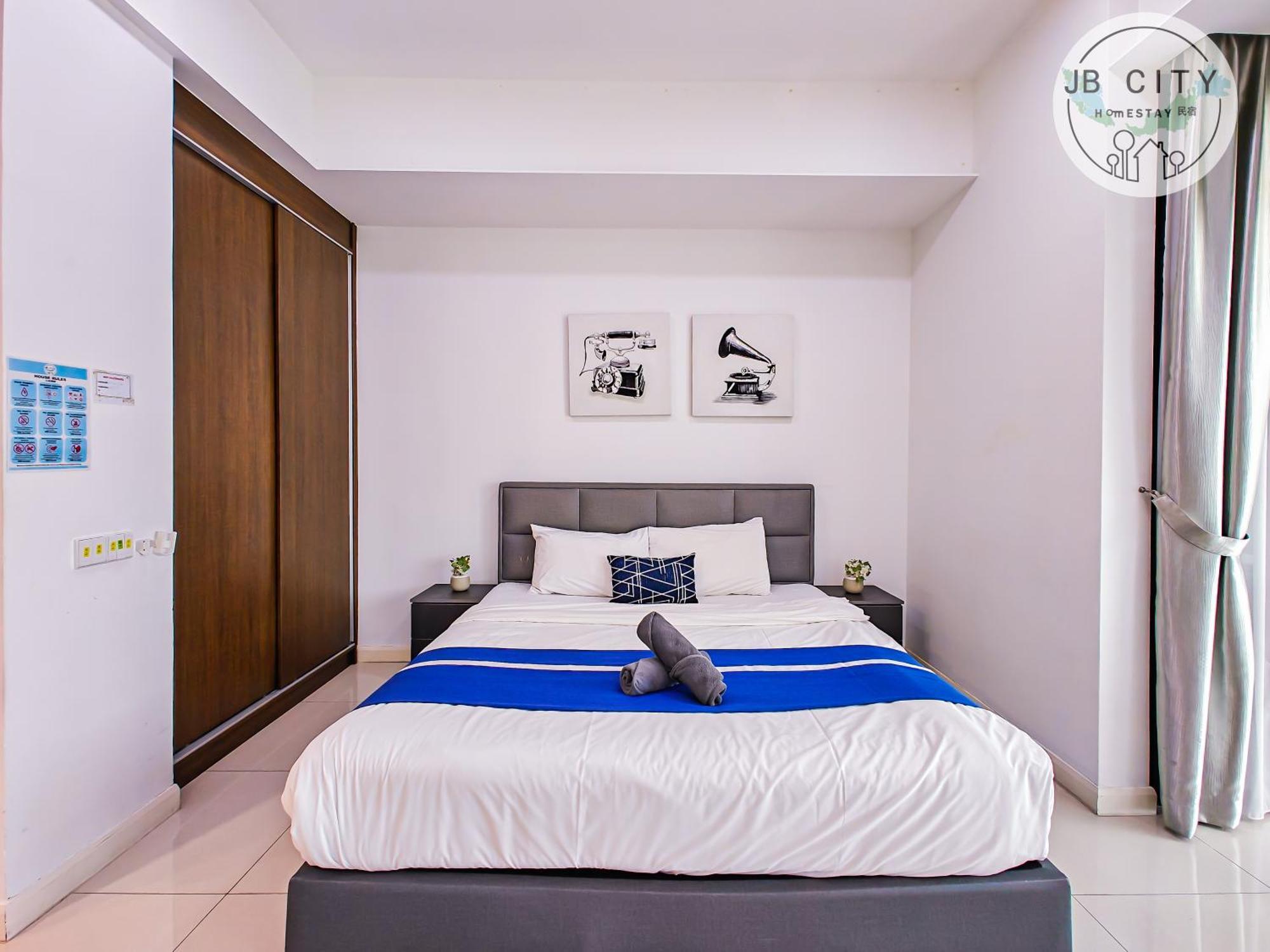 Grand Medini Suites By Rr Jbcity ヌサジャヤ エクステリア 写真